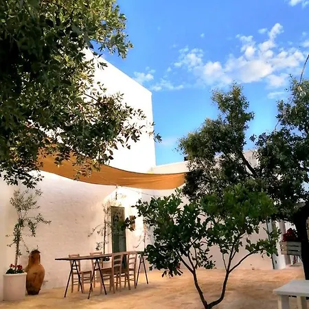 Frühstückspension Masseria Puglia Antica *
